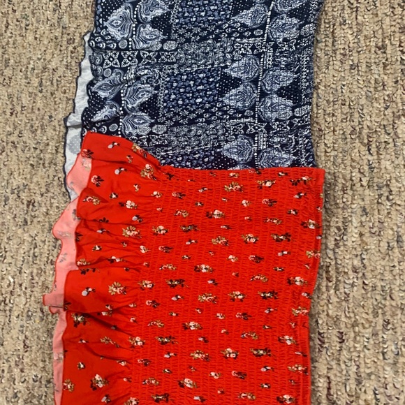 Crop tops - Picture 2 of 2